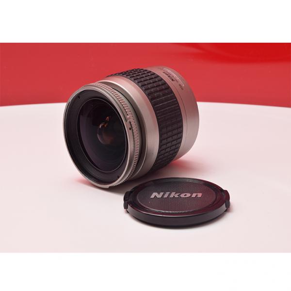 Nikon AF NIKKOR　28-80mm　1:3.3-5.6　G!ニコン☆