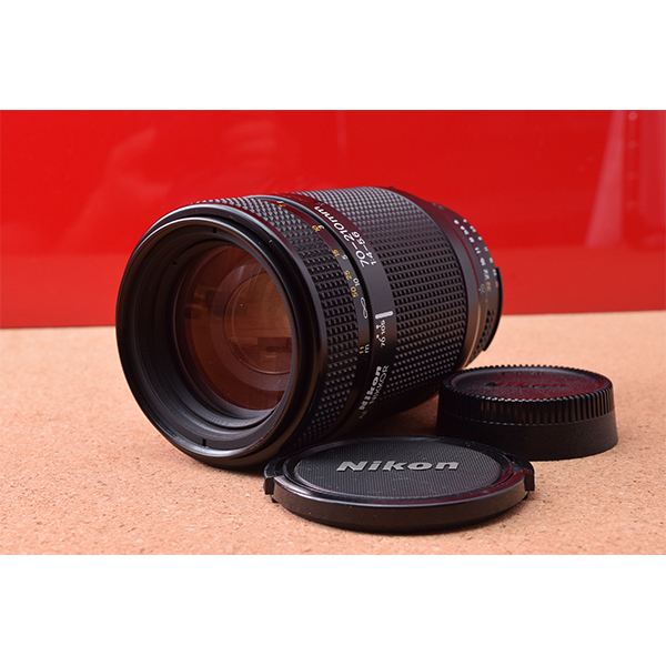 Nikon ニコン　AF NIKKOR　70-210mm　1:4-5.6!